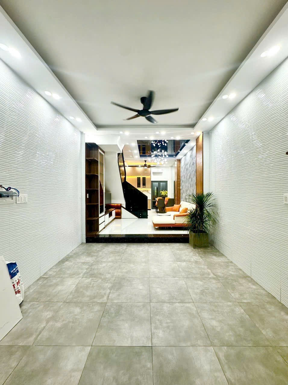 Bán gấp 5tỷ 180 nhà 63m2 đường số 51, P14, Gò Vấp. Xây 4 tầng, hẻm 5m, sổ sẵn