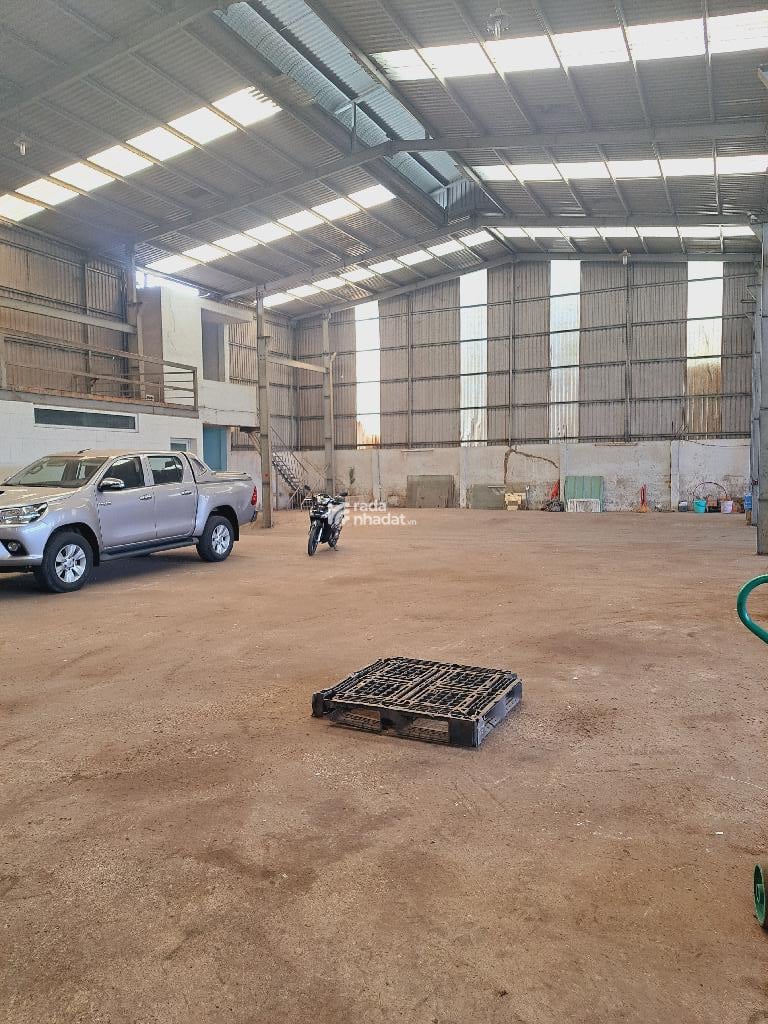  CHUYỂN NHƯỢNG XƯỞNG 1.800M - MẶT TIỀN BÙI TƯ TOÀN - BÌNH TÂN 
