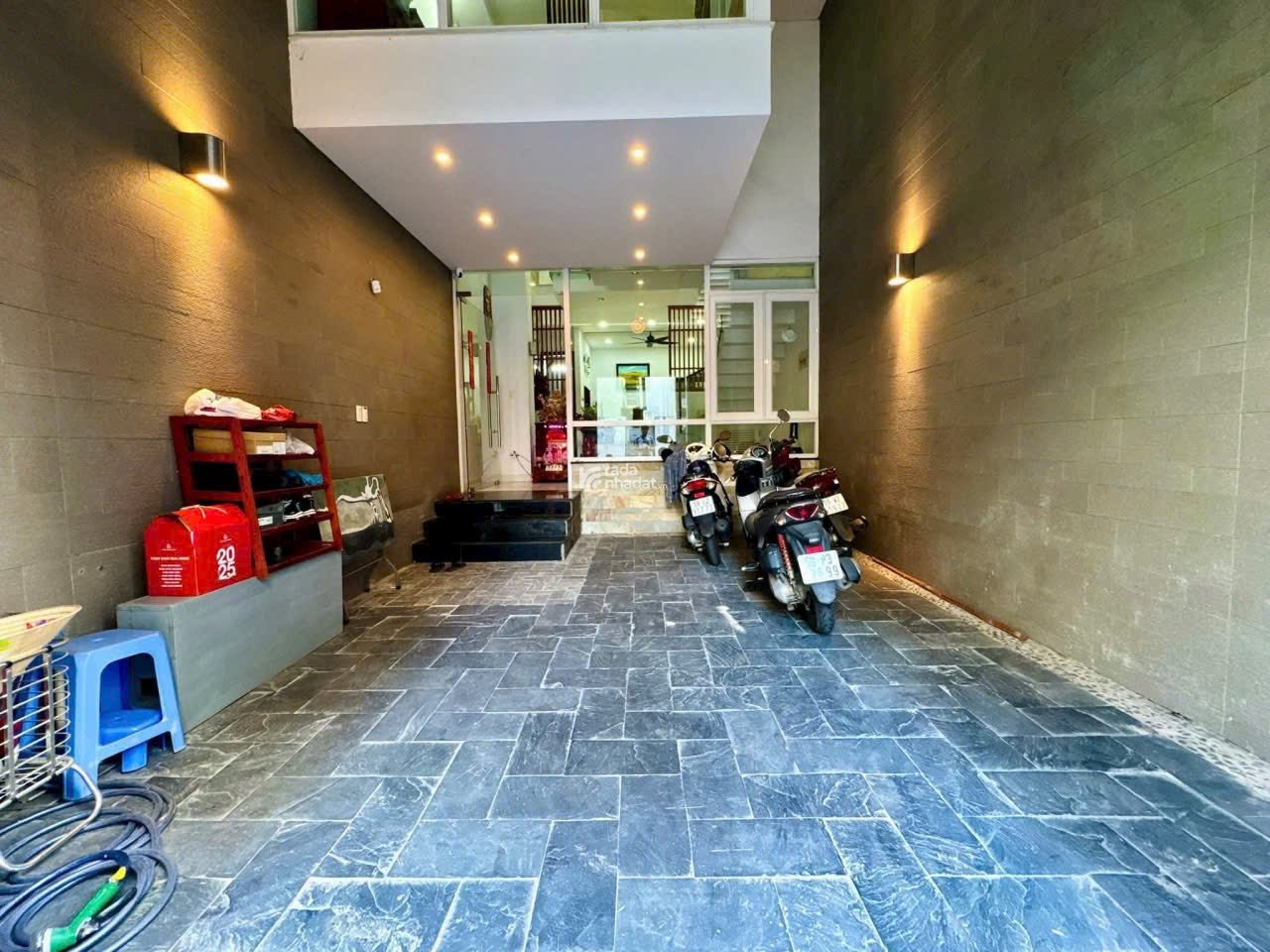 Cính chủ cần bán nhà Trần Quang Diệu, Phường 14, Quận 3, Giá 5 tỷ 850, Diện tích 72m2