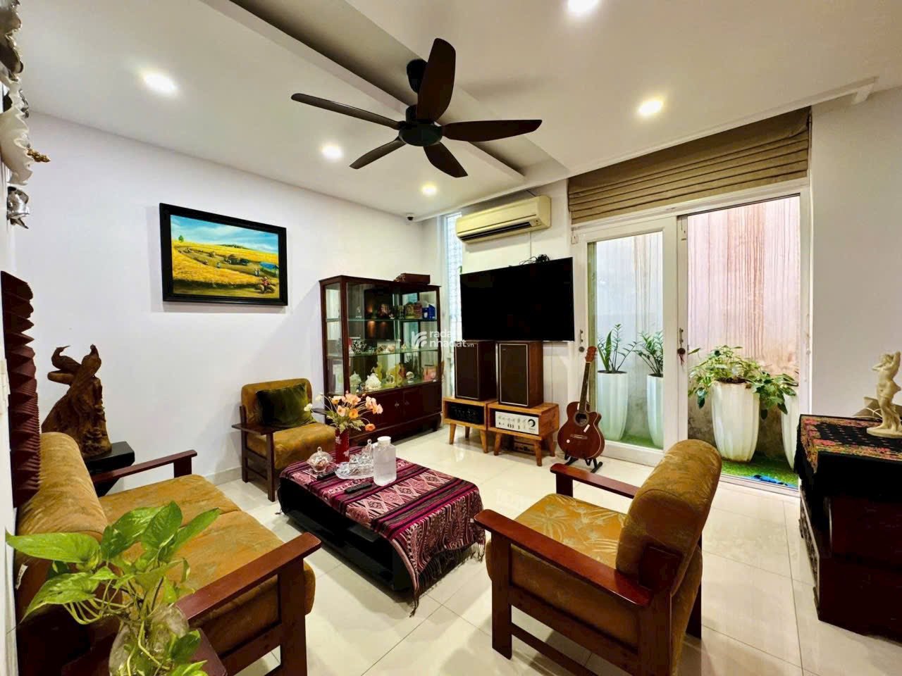 Cính chủ cần bán nhà Trần Quang Diệu, Phường 14, Quận 3, Giá 5 tỷ 850, Diện tích 72m2