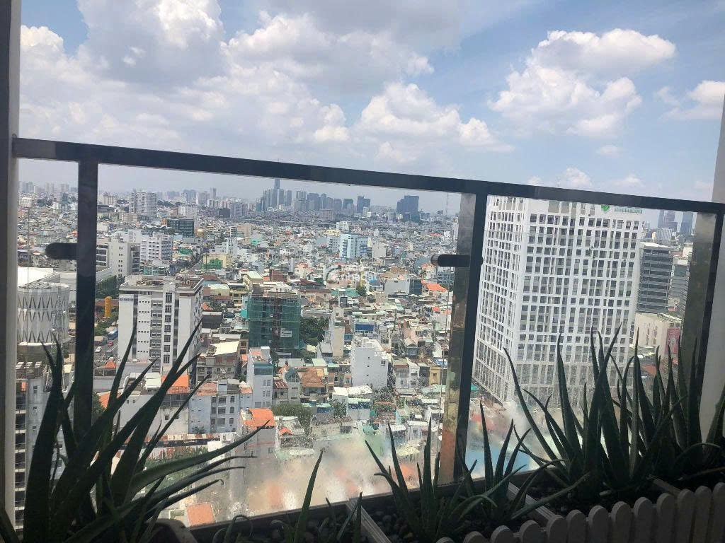 Bán căn Hộ Kingston Residence , 90m2, 2pn , 2wc Full Nt , giá 8ty7 Lh 0933481089 