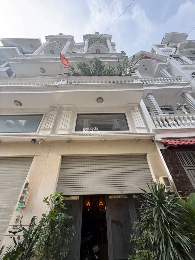 NHÀ 5 TẦNG - NGAY AEON - LÊ TRỌNG TẤN - 60M2 - XE HƠI VÀO NHÀ - 7 TỶ 4