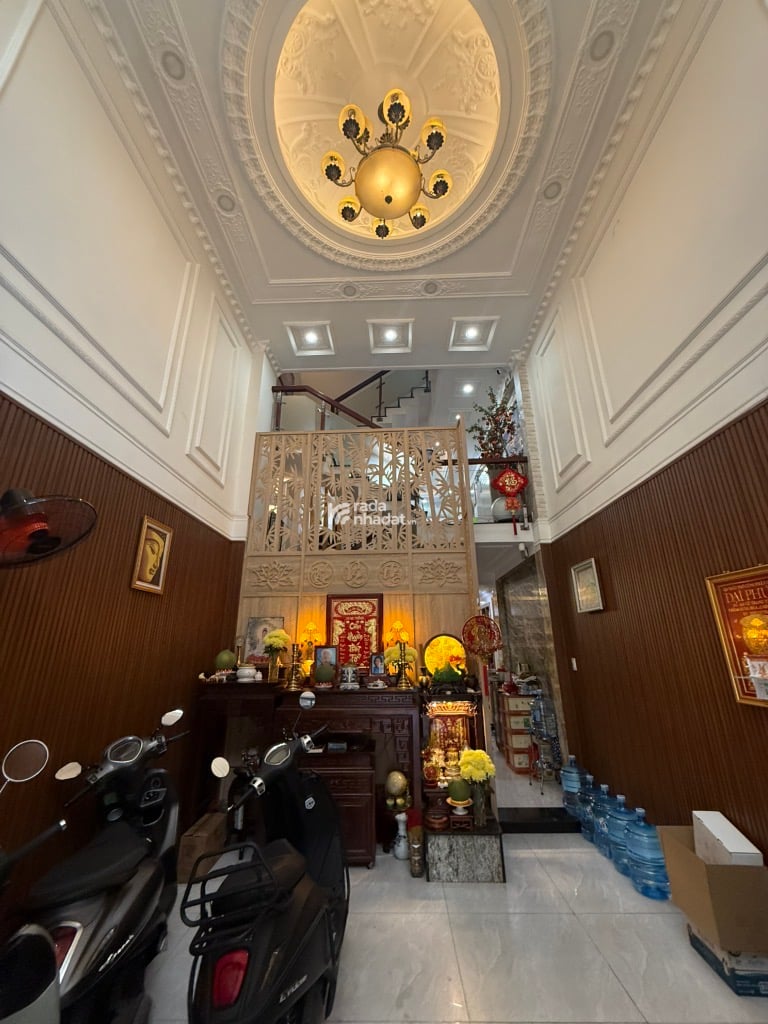 NHÀ 5 TẦNG - NGAY AEON - LÊ TRỌNG TẤN - 60M2 - XE HƠI VÀO NHÀ - 7 TỶ 4