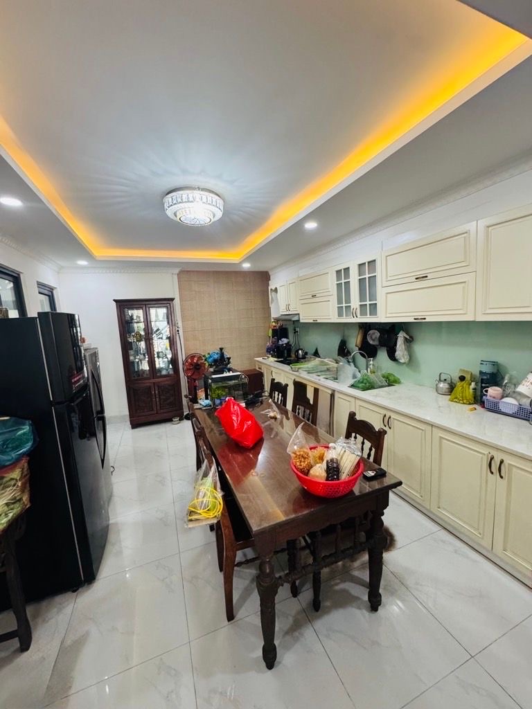 MẶT TIỀN KINH DOANH NGAY BẾN XE MIỀN TÂY - GIÁP Q6 GẦN AEON MALL TÊN LỬA - NHÀ ĐẸP 4 TẦNG ĐƯỜNG 