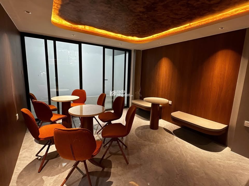 Mua Bán nhà phố 4 Tầng trung tâm Nha Trang full tiện ích compound