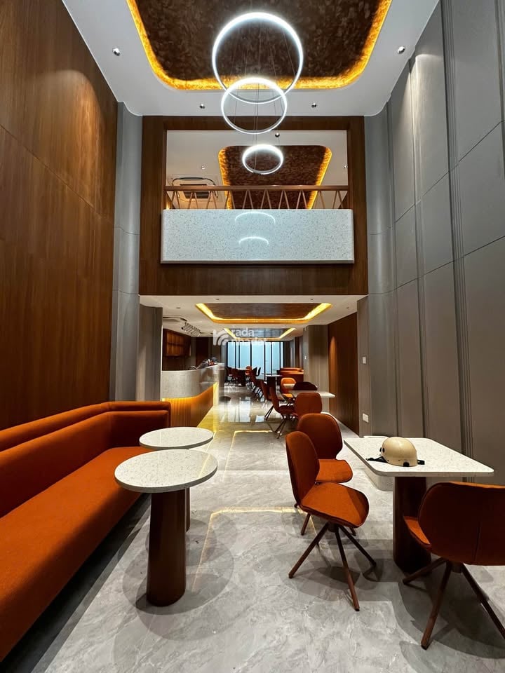 Mua Bán nhà phố 4 Tầng trung tâm Nha Trang full tiện ích compound