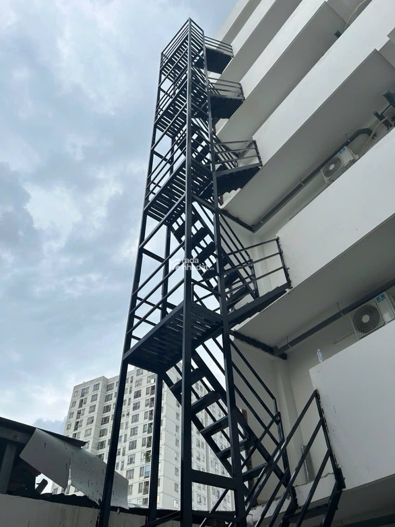 Bán căn hộ dịch du khách sạn  bình hưng hoà a