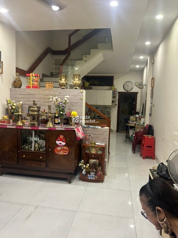 BÁN NHÀ MẶT TIỀN CHỢ TÂN HƯƠNG TÂN PHÚ