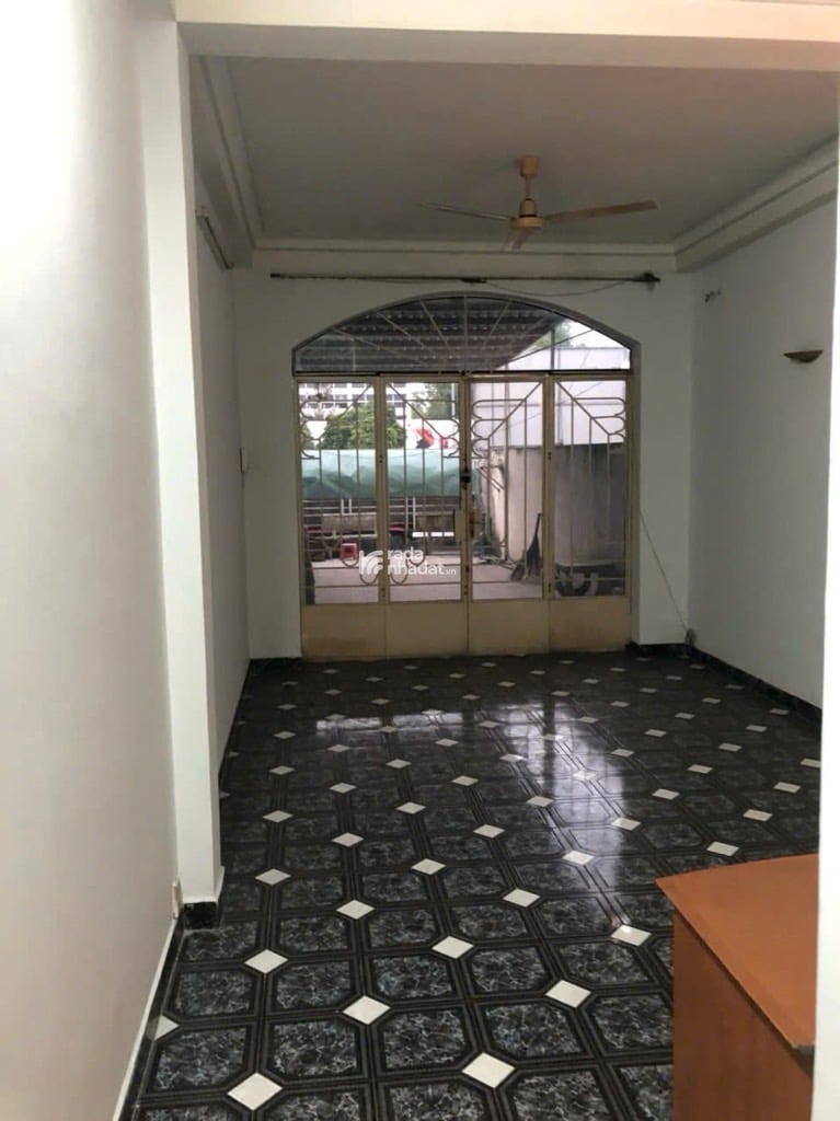 MẶT TIỀN - HOÀNG VĂN THỤ- TÂN BÌNH- DT: 108M2 DÀI 30M- 24 TỶ