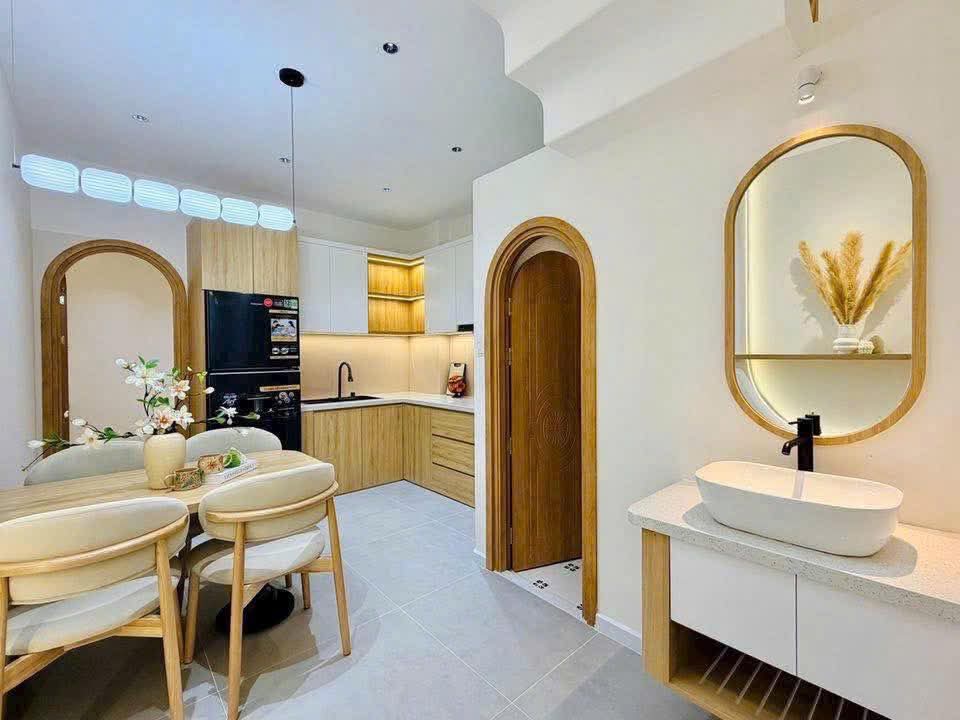 Nhà bình chánh giá rẻ, dọn vào ở ngay