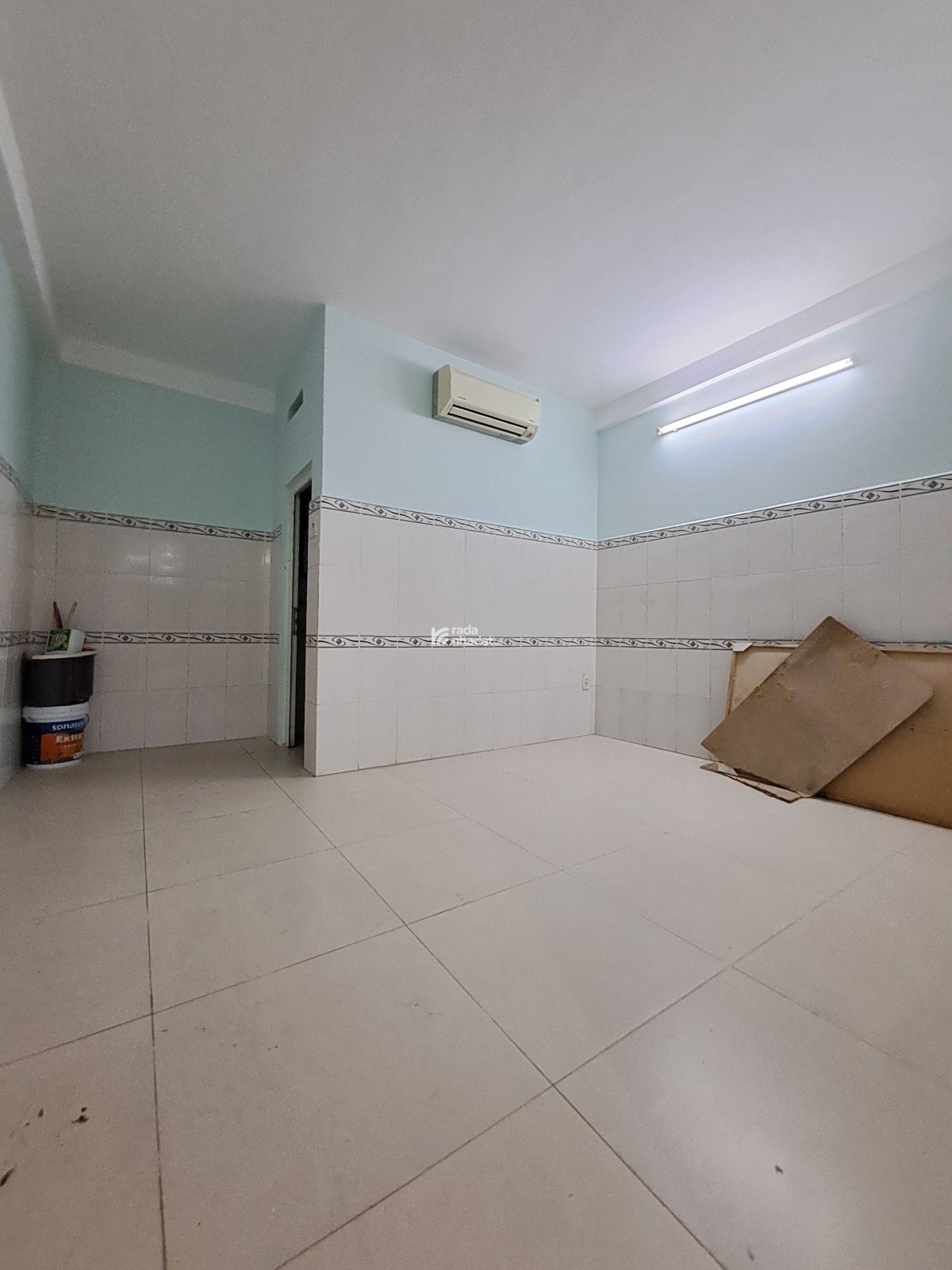 Bán nhà hẻm 2 xe hơi tránh, diện tích 60/56m2 (4x15), 2 lầu, Quận 10, đường CMT8, giá chỉ 9.6 tỷ.