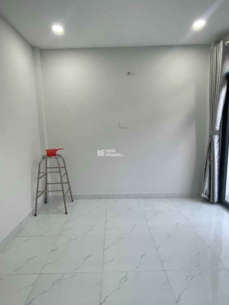 NGAY CHỢ VẢI, HẺM XE HƠI PHÚ THỌ HÒA, TÂN PHÚ, 33M2 HIẾM CÓ. GIẢM 550TR CHỈ CÒN 4.3T TL TỐT
