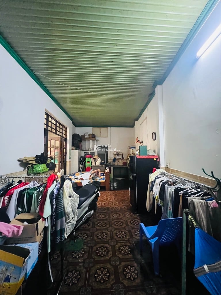 BÁN ĐẤT TẶNG NHÀ 240M2 16 TỶ HẺM XE HƠI BÌNH HƯNG HÒA BÌNH TÂN 