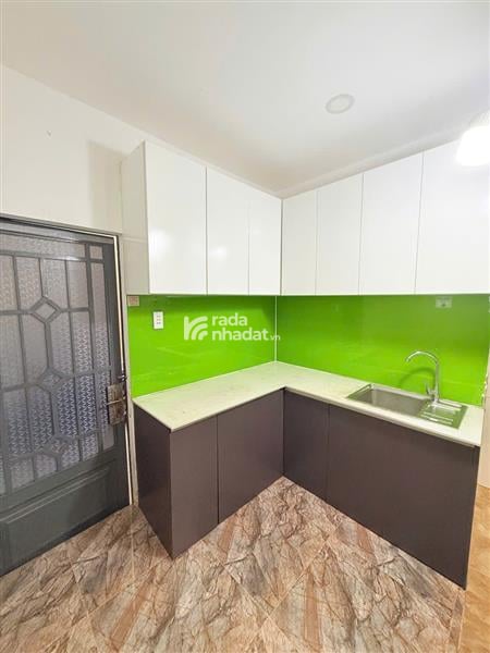 NHÀ VIP NGAY CHỢ PHẠM VĂN HAI, TÂN BÌNH, 30M2 CÓ KC TIỆN CẢI TẠO MỚI. GIẢM 750TR CHỈ 3.9T TL 