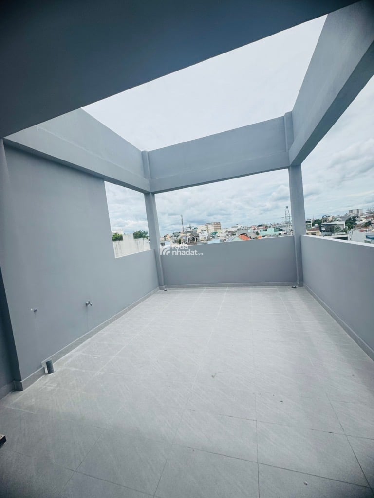 NHÀ 6 TẦNG TÂN PHÚ - CÓ THANG MÁY LÊN TỚI SÂN THƯỢNG- NGUYỄN SƠN NGAY LUỸ BÁN BÍCH - ĐƯỜNG 10M,  