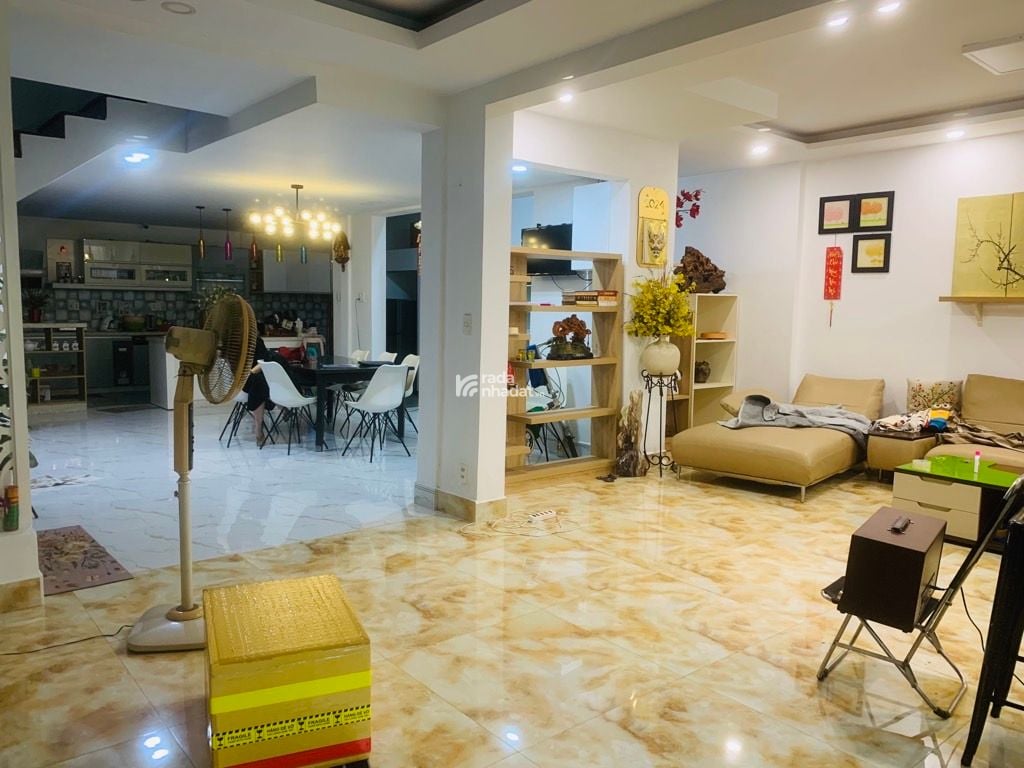 (QUẬN 7)NHÀ ĐẸP 3 TẦNG,HXH SÁT MẶT TIỀN NGUYỄN THỊ THẬP, P.TÂN PHÚ, 138M2, NGANG 8M, 15,9T