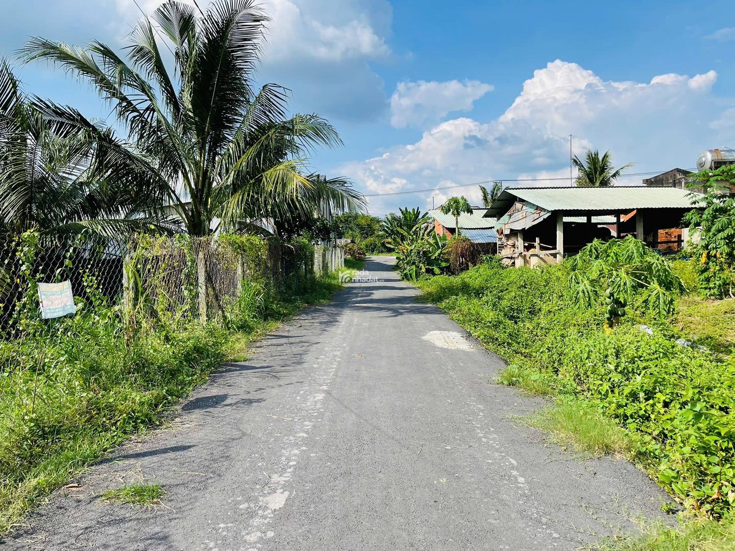 bán gấp 10mét ngang ngay kênh đông củ chi, sổ hồng riêng 450triệu đường nhựa 8mét tỉnh lộ