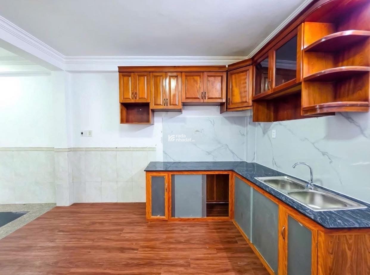 Bán Nhà Nguyễn Văn Quỳ – 1 Trệt 2 Lầu – 4PN – Hẻm Xe Hơi Đỗ Cửa – 7,980 Tỷ