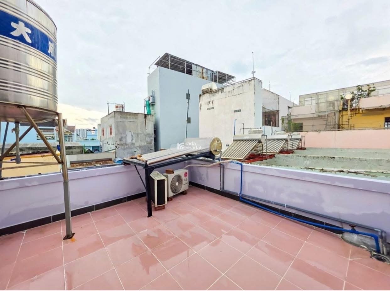 Bán Nhà Nguyễn Văn Quỳ – 1 Trệt 2 Lầu – 4PN – Hẻm Xe Hơi Đỗ Cửa – 7,980 Tỷ