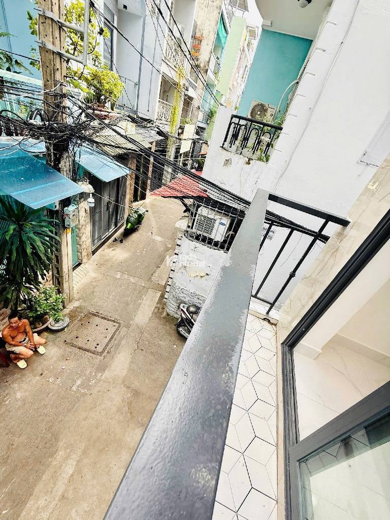 BÁN NHÀ HẺM NGUYỄN THỊ TẦN, P2, QUẬN 8, 20M2