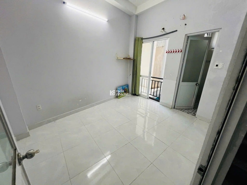 SÁT MT NGUYÊN HỒNG, BÌNH THẠNH, 95M2 CÓ DÒNG TIỀN. GIẢM 350TR CHỈ CÒN 8.69T TL 