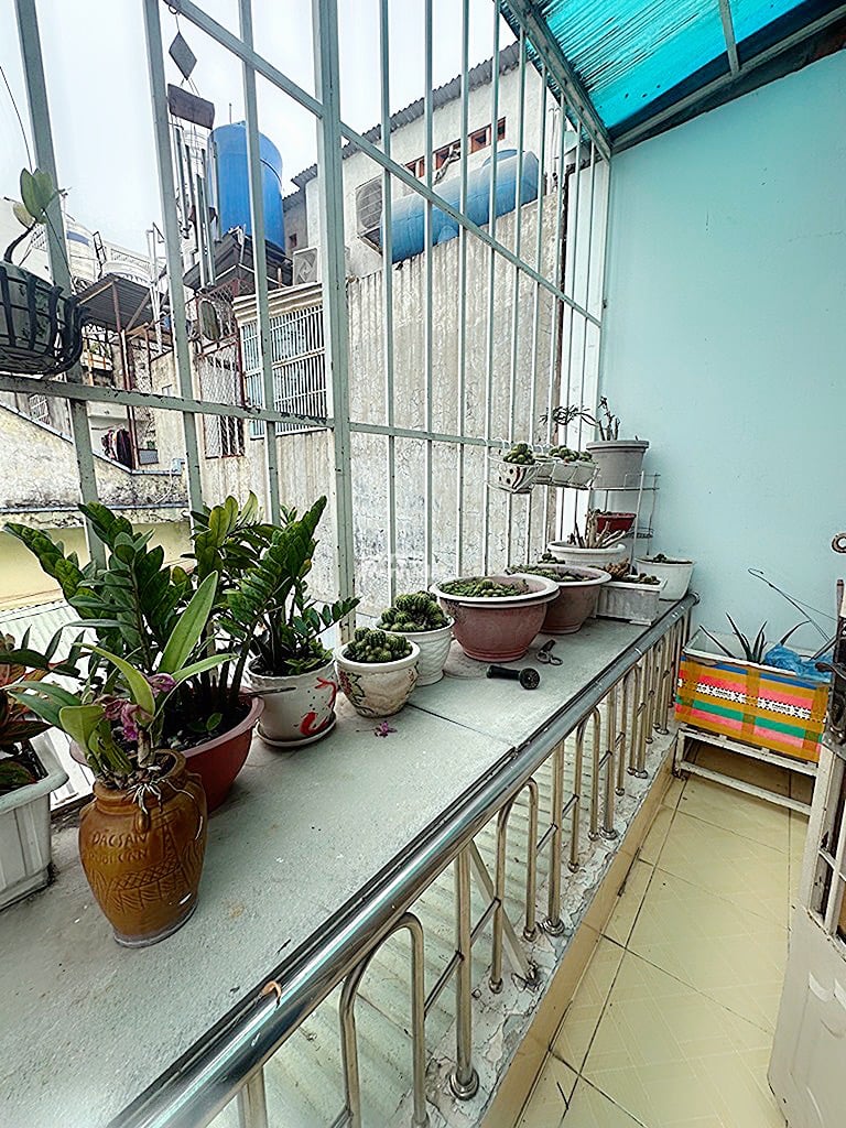 Bán nhà  gần kênh nước đen bình hưng hoà a