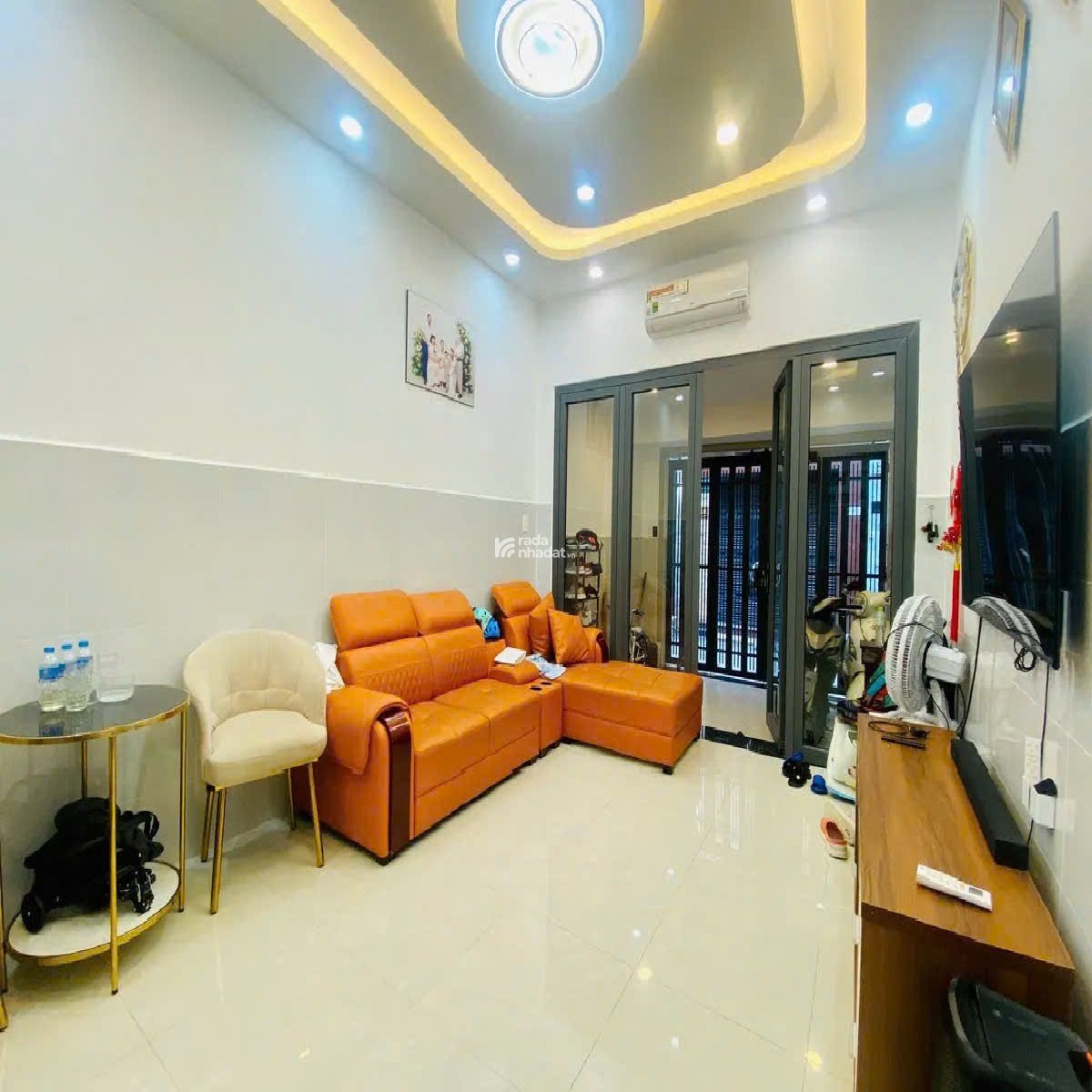 NHÀ MỚI, 4 TẦNG, HXH, HUỲNH VĂN BÁNH, QUẬN PHÚ NHUẬN, SỔ VUÔNG 127 m2, 9.5 TỶ