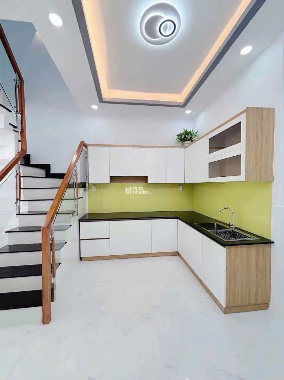 SIU PHẨM NHÀ ĐẸPPP GIÁ RẺ 3TỶ690 ở Q3, Hẻm oto, nhà mới full nội thất, SHR, ALO NGAY!!!