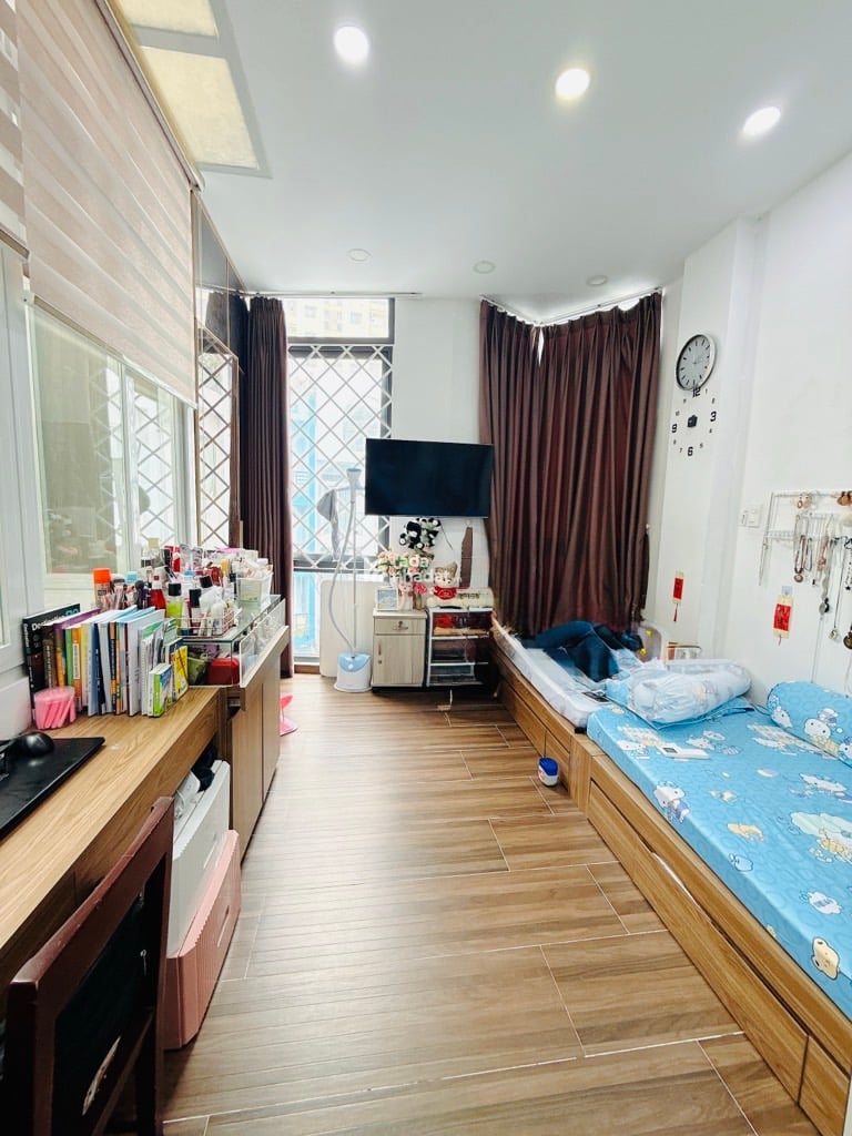 NHÀ 3 TẦNG - 37M2 HẺM 3M - GẦN MẶT TIỀN - HƠN 6 TỶ