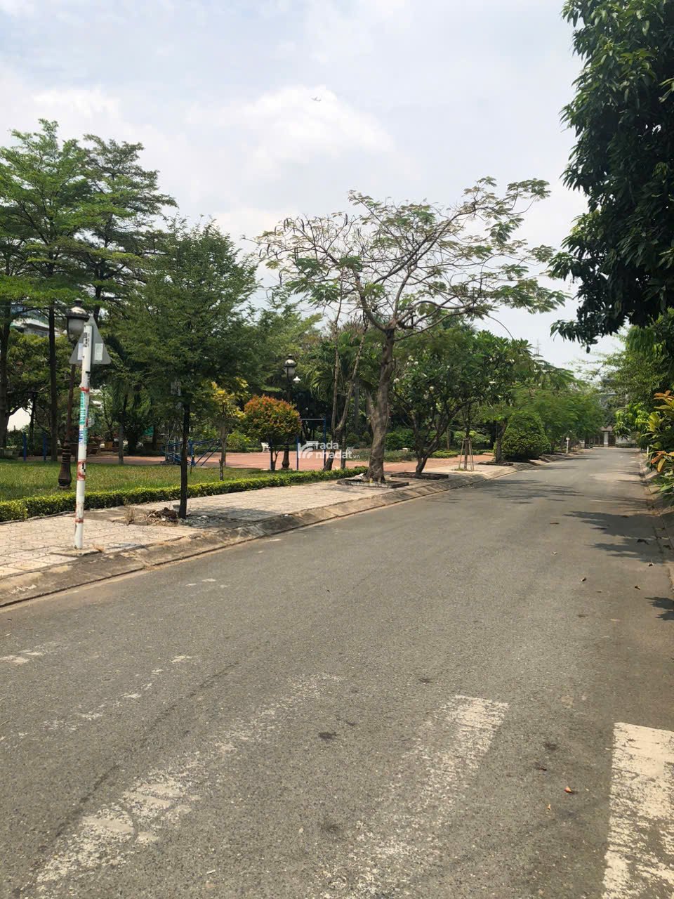 NHÀ ĐẸP 4 TẦNG MỚI KHU TÊN LỬA 80M2 ĐƯỜNG 12M NHIK 9TỶ 