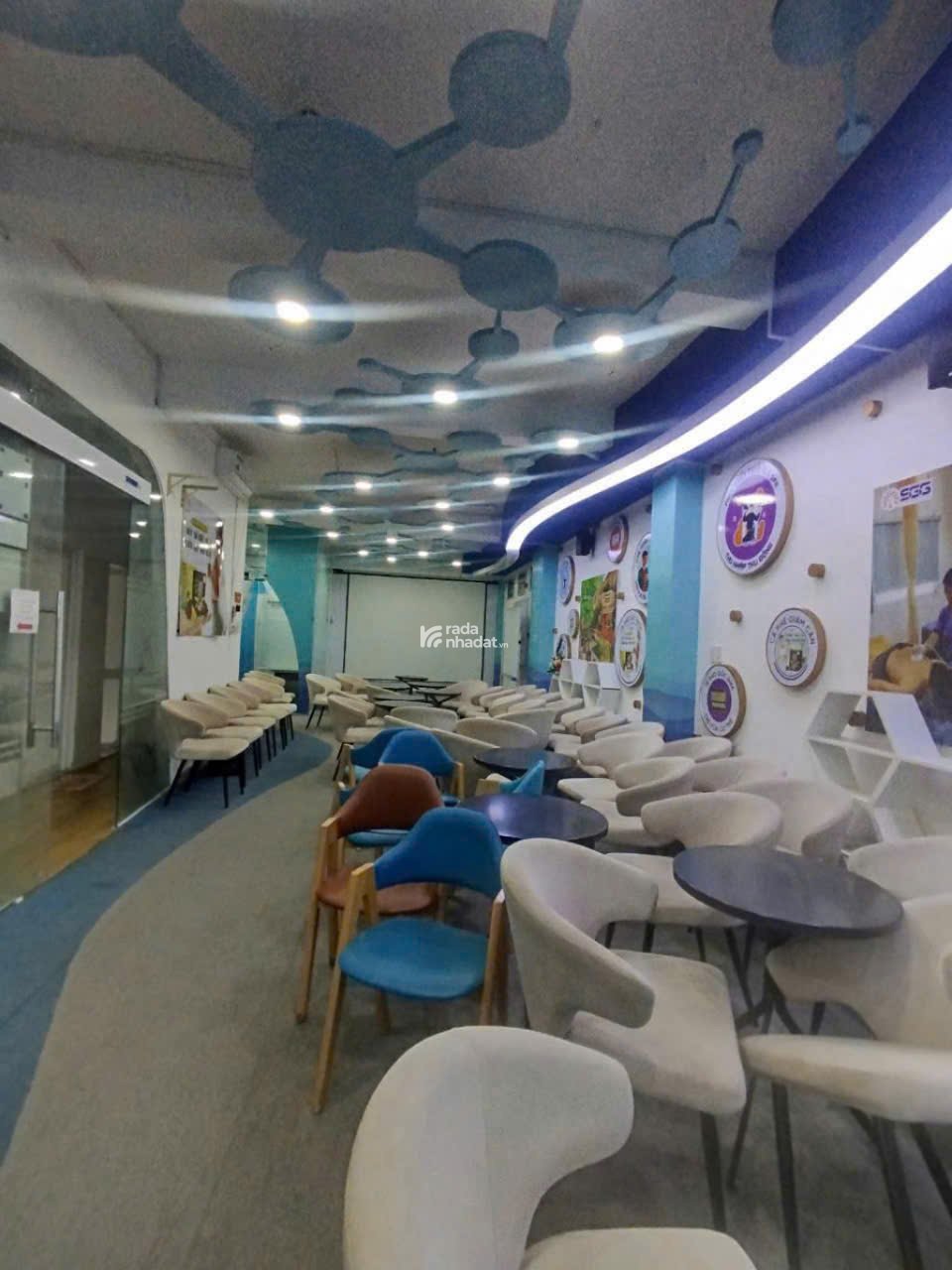 Tòa nhà văn phòng mặt tiền Phạm Văn Đồng  Cạnh Gigamall  Thủ Đức  6 tầng 9x34m Giá 60 Tỷ 