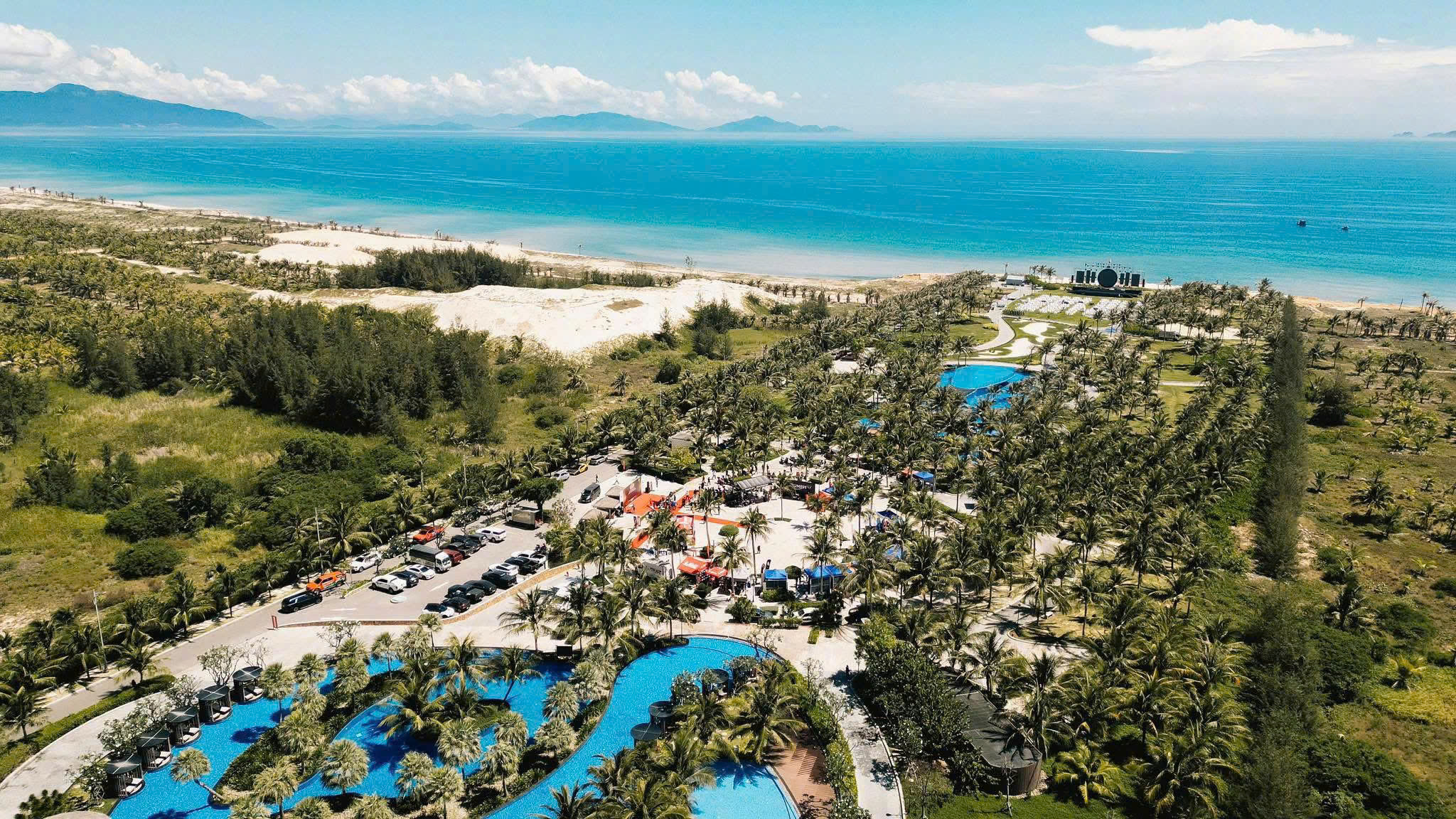 BIỆT THỰ GOLF VILLA  VIEW BIỂN VỚI PHIÊN BẢN GIỚI HẠN 91 CĂN, SỔ HỒNG SẴN SỞ HỮU LÂU DÀI.