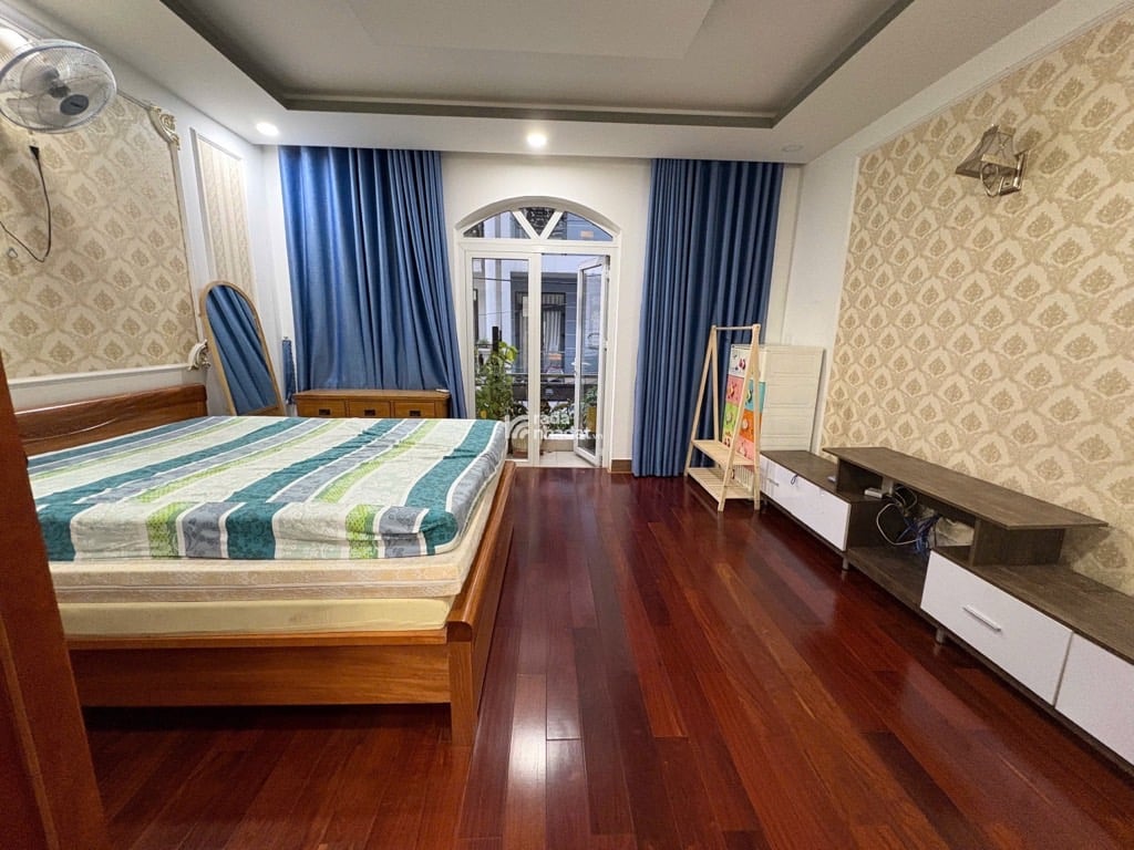 KHU PHÂN LÔ TOÀN NHÀ CAO TẦNG ĐƯỜNG NHỰA 6m SÁT QL13 4 TẦNG 5X13; CHỈ 9,999 TỶ