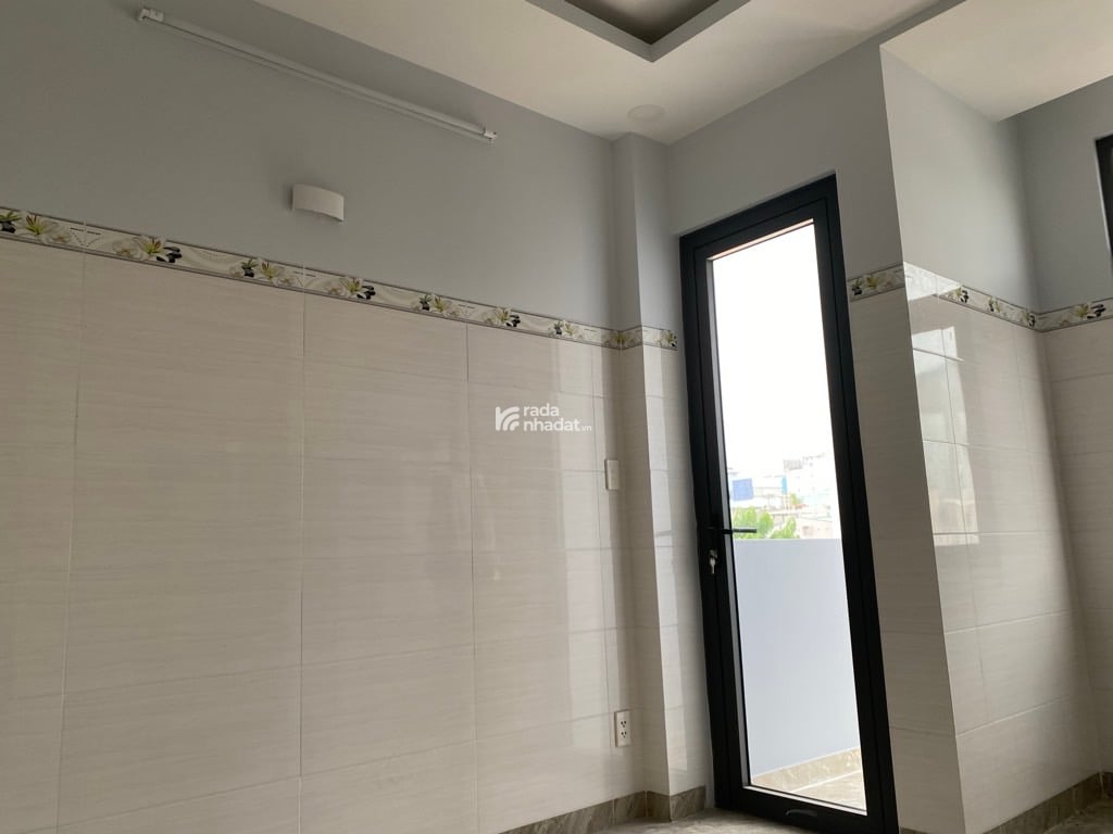 NHÀ GIÁ RẺ, MTKD BÙI HỮU NGHĨA, BÌNH THẠNH, 5 TẦNG CÓ KC Ở NGAY. GIẢM 350TR CHỈ CÒN 12.9T TL 