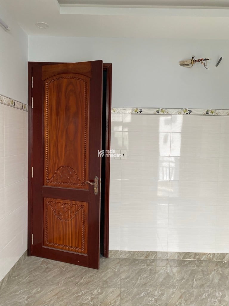 NHÀ GIÁ RẺ, MTKD BÙI HỮU NGHĨA, BÌNH THẠNH, 5 TẦNG CÓ KC Ở NGAY. GIẢM 350TR CHỈ CÒN 12.9T TL 