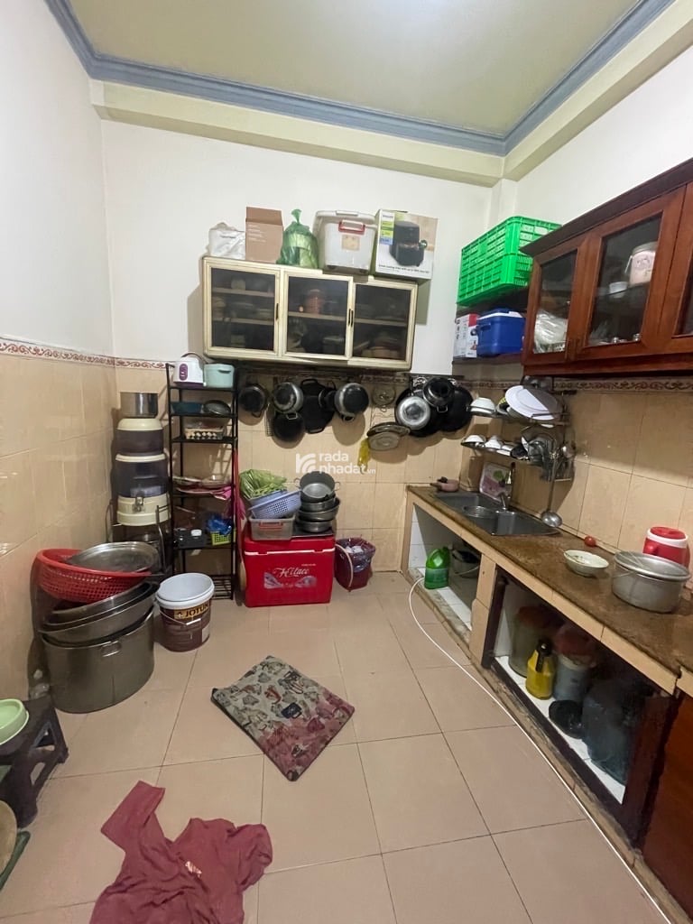 Bán nhà lô góc 2 mặt tiền kinh danh sầm uất đỗ nhuận