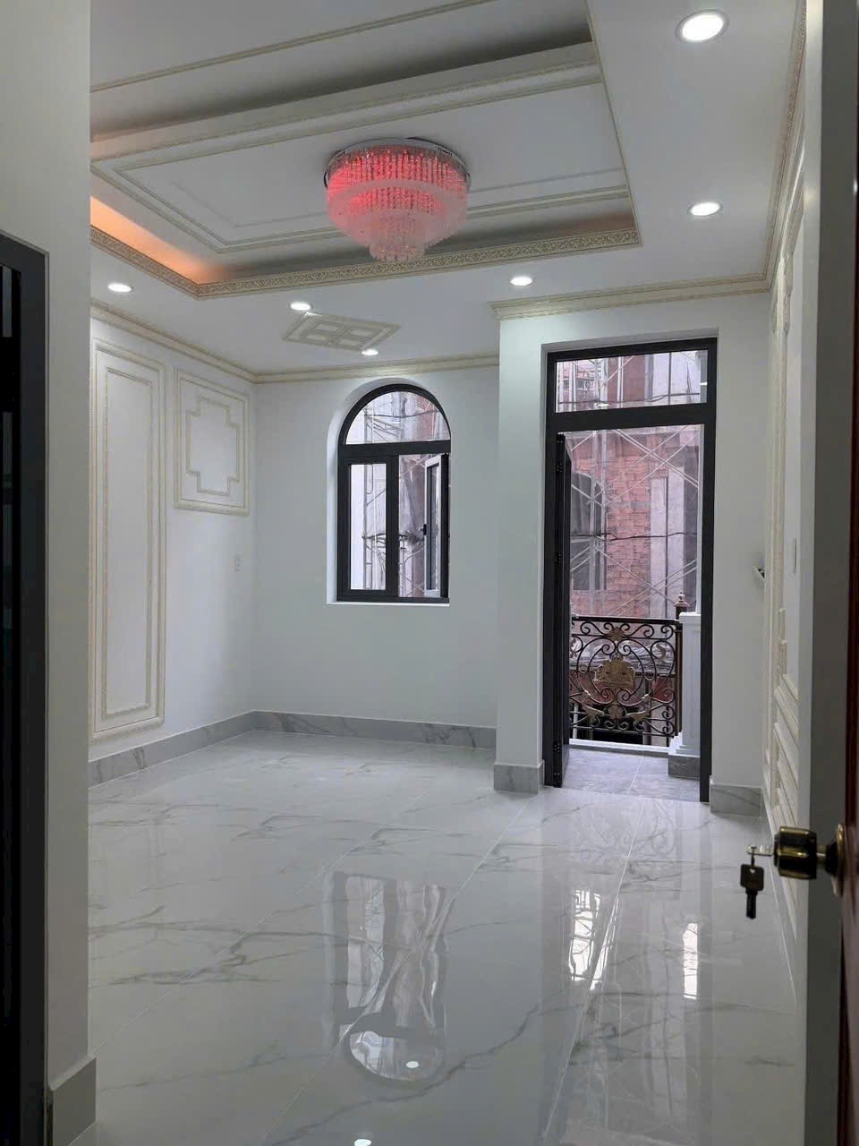 Nhà phố LK Pearl Riverside Quận 8. Suất nội bộ ck 400tr, nhà đã hoàn thiện, nhận nhà ở ngay