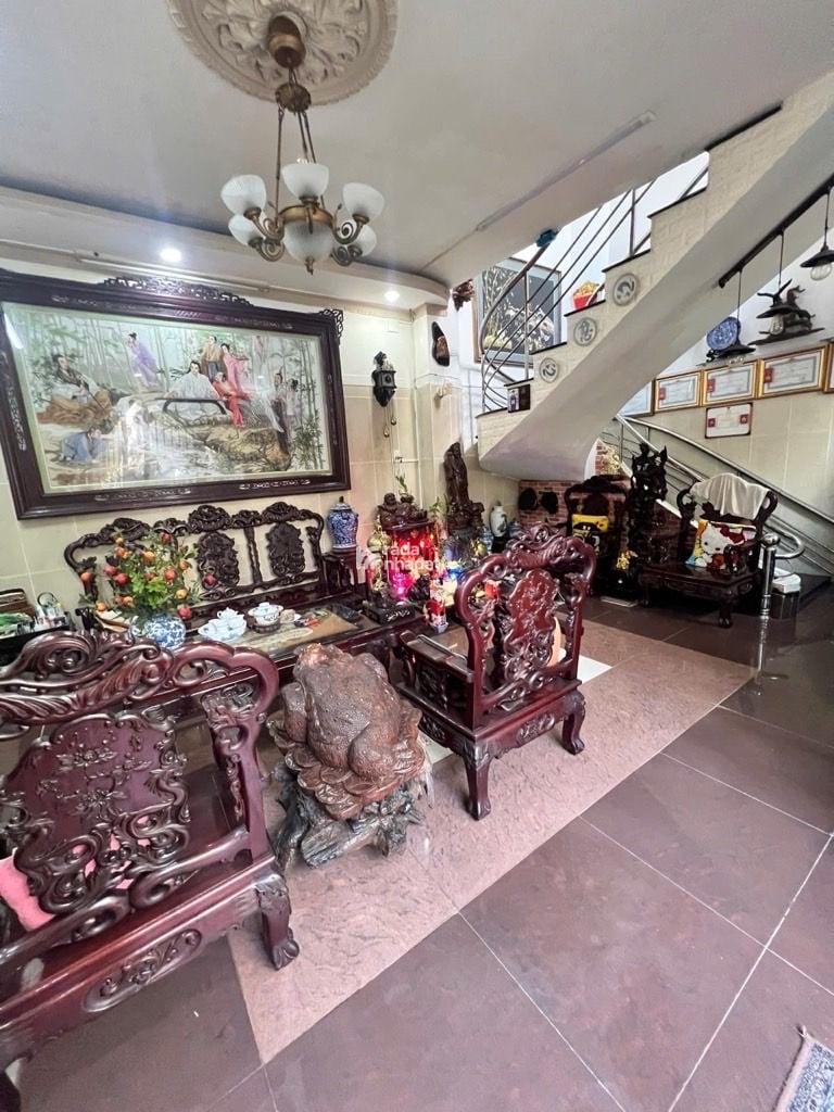 Bán biệt thự lớn giá rẻ Nguyễn Văn Quỳ Q7 - oto ngủ nhà 11.5x14 105m2 - chỉ 100tr/m2