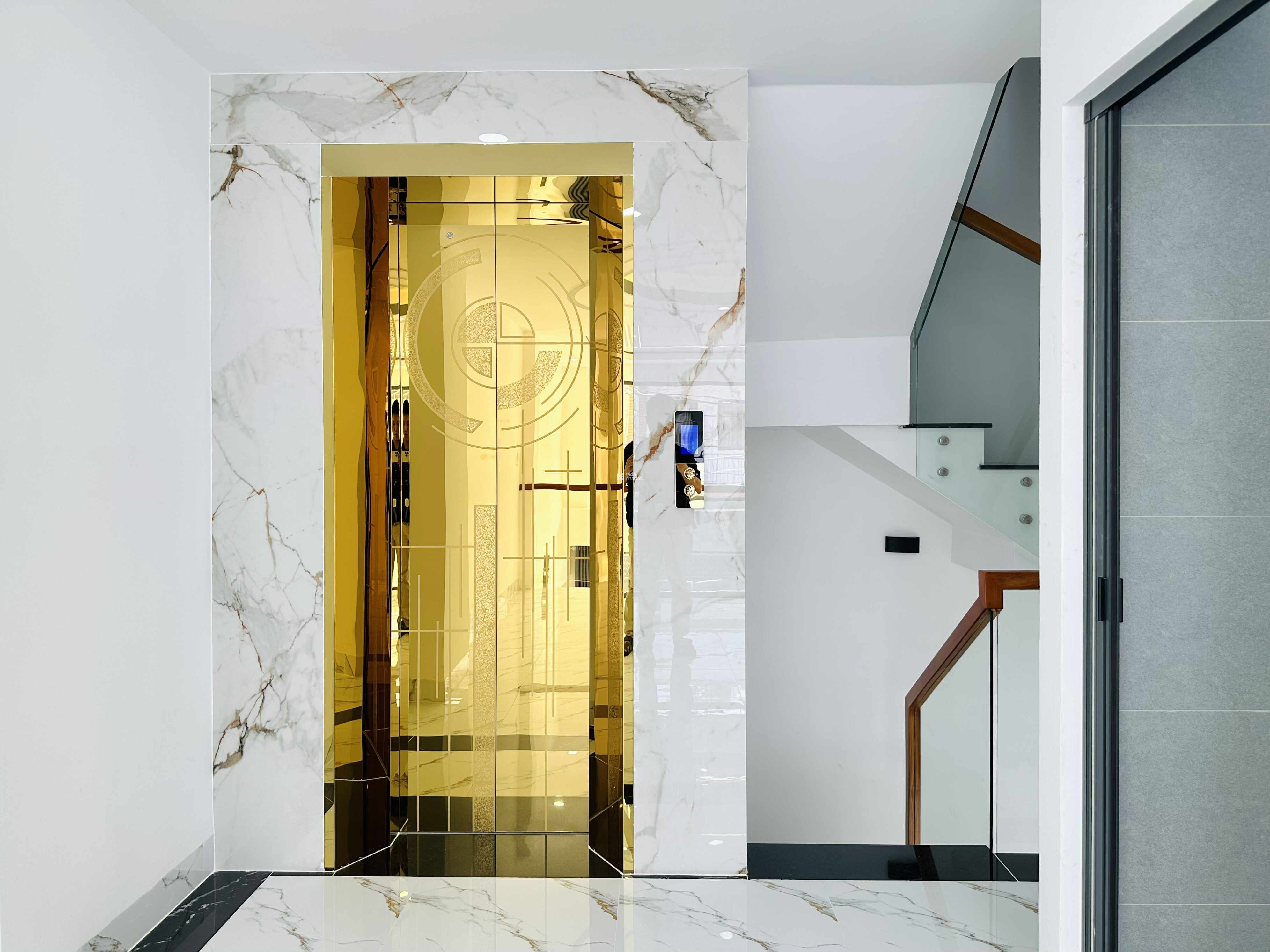 CỰC HIẾM! MẶT TIỀN GÒ VẤP - 6 TẦNG THANG MÁY - SỔ MỚI 2025 - 15.5 TỶ