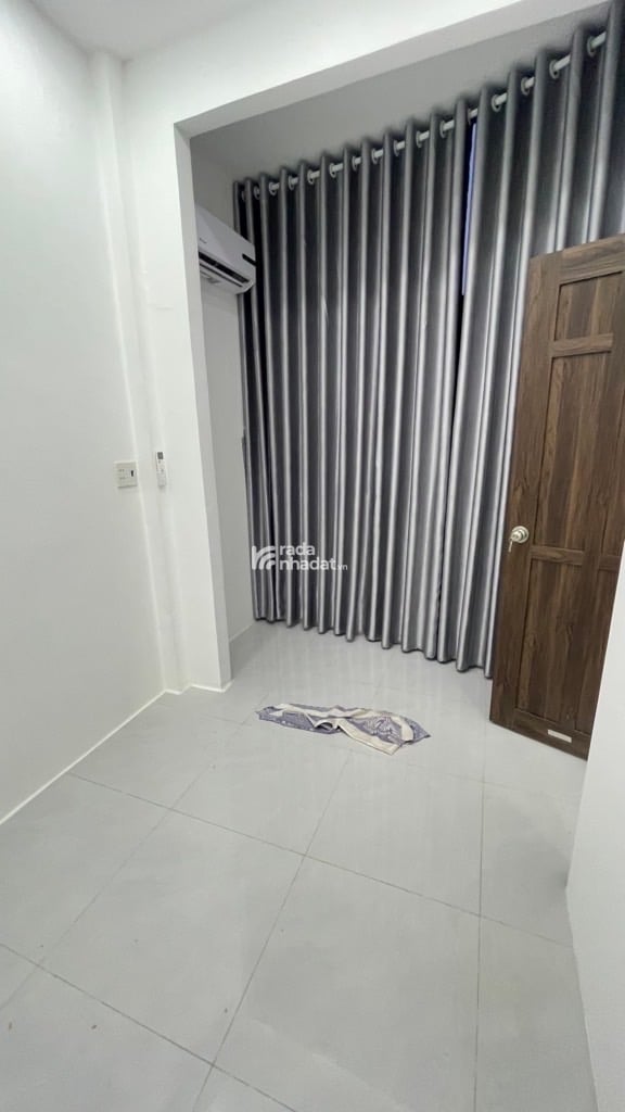 CĂN NHÀ HIỆN ĐẠI CHỈ DUY NHẤT Ở TÂN PHÚ CHỈ NHỈNH 2 TỶ 