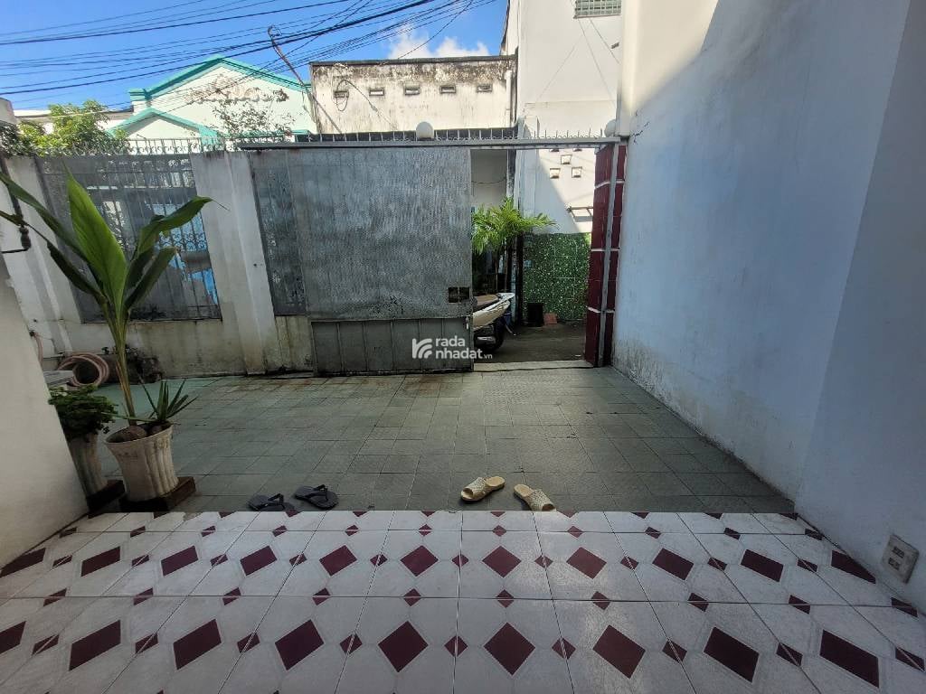 BÁN NHÀ KHU CƯ XÁ KIẾN THIẾT NGANG HIẾM 6m GẦN NGÃ TƯ THỦ ĐỨC 100m2 CHỈ 6,95 TỶ