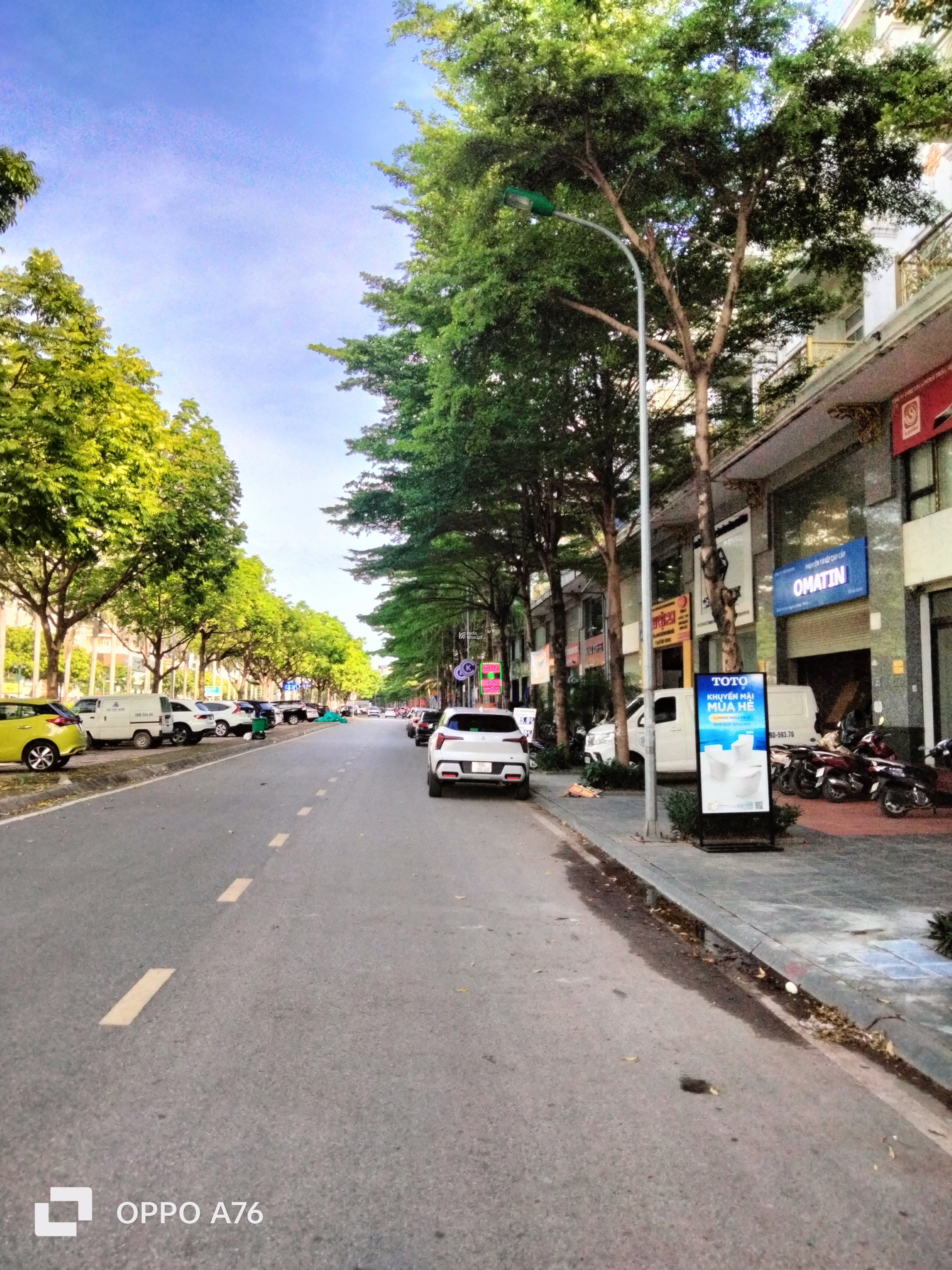 BÁN NHÀ BIỆT THỰ MẶT ĐƯỜNG LÊ TRỌNG TẤN - 8 CÔNG TRÁNH - VỈA HÈ ĐỂ 8 Ô TÔ - KINH DOANH ĐỈNH CAO