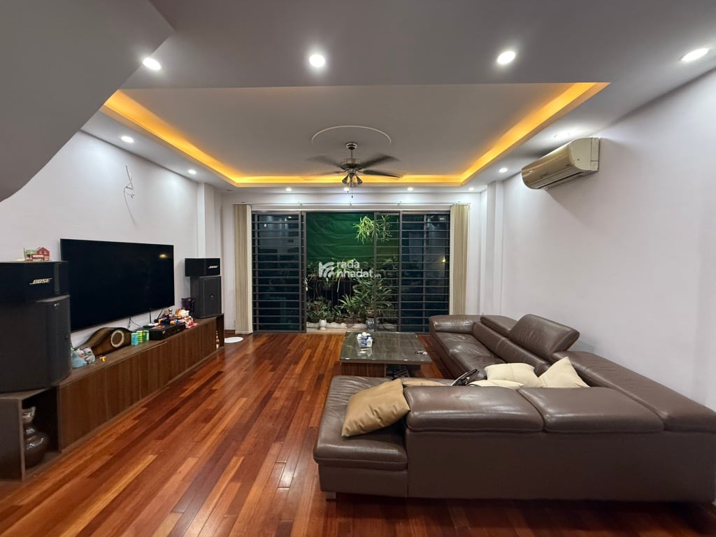 BÁN NHÀ BIỆT THỰ MẶT ĐƯỜNG LÊ TRỌNG TẤN - 8 CÔNG TRÁNH - VỈA HÈ ĐỂ 8 Ô TÔ - KINH DOANH ĐỈNH CAO