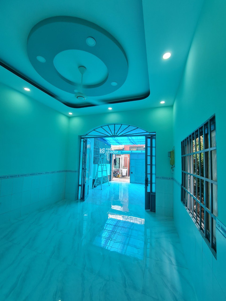 BÁN NHÀ ĐƯỜNG LÊ THỊ RIÊNG, 3 PHÒNG NGỦ, 4x17m, HẺM AN NINH