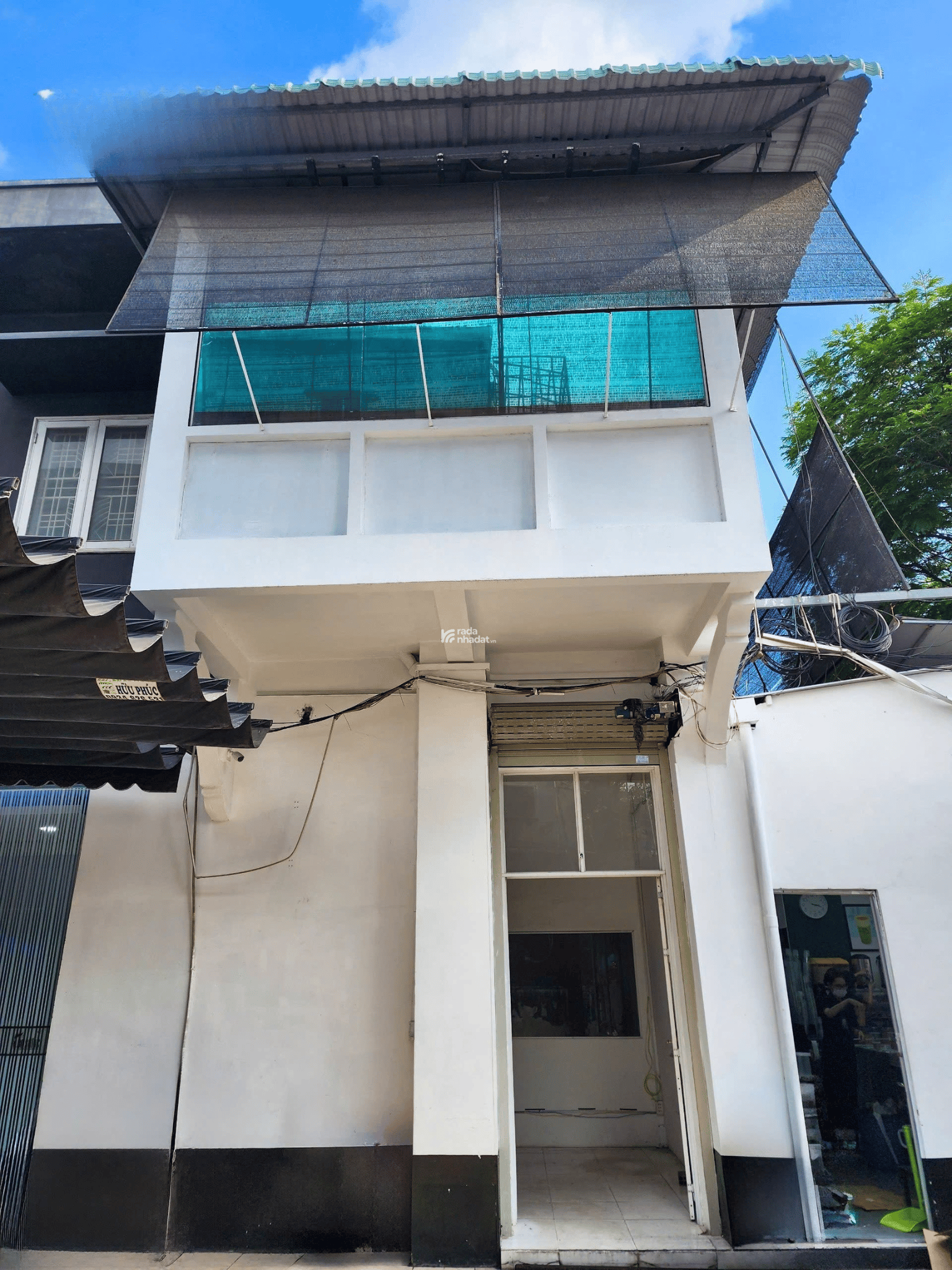 SÀN VĂN PHÒNG 300M2 LẦU 1 TÔN ĐẢN Q.4, GIÁ 55 TRIỆU/THÁNG