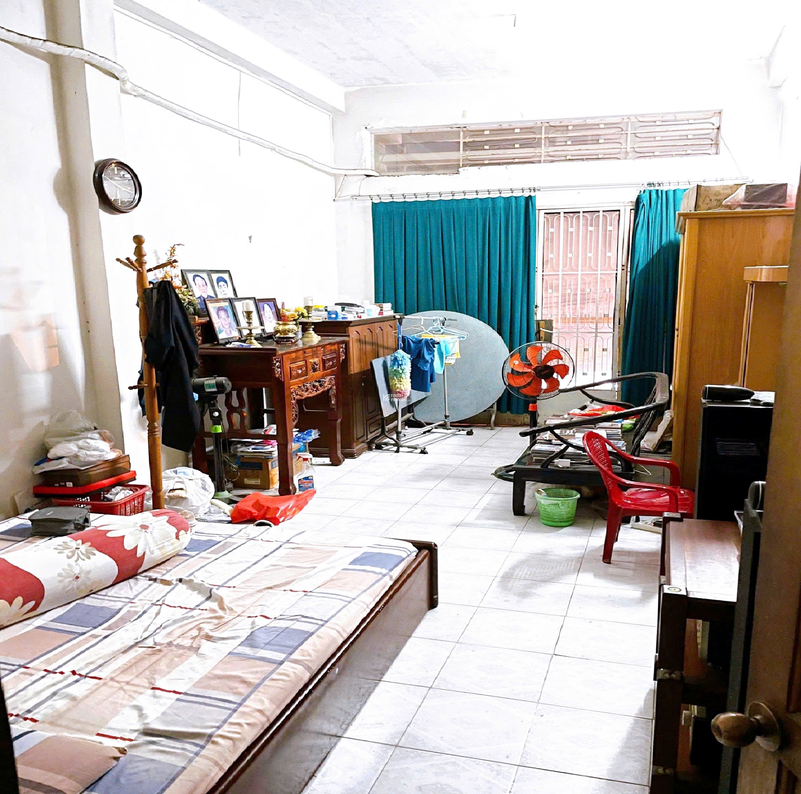 Bán nhà cũ QUẬN TÂN BÌNH,Mặt tiền Bành Văn Trân,6.6 x 16m,gần Cách Mạng Tháng Tám,18.5 tỷ