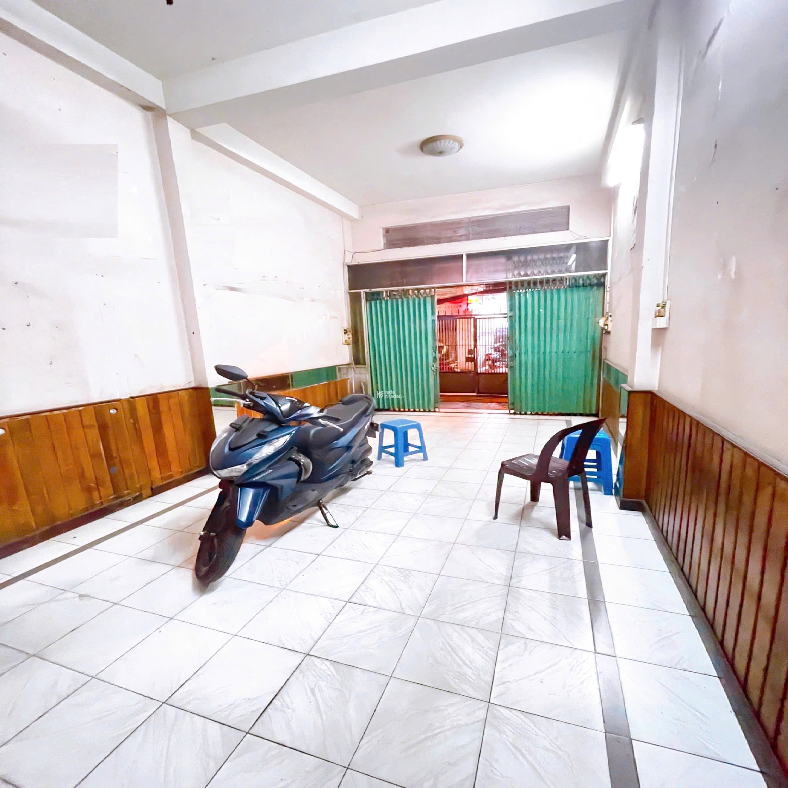 Bán nhà cũ QUẬN TÂN BÌNH,Mặt tiền Bành Văn Trân,6.6 x 16m,gần Cách Mạng Tháng Tám,18.5 tỷ