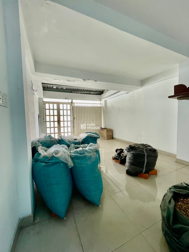 TRUNG TÂM QUẬN 10 - GẦN HẼM XE HƠI - NHÀ 5 TẦNG BTCT ĐẸP, HIỆN ĐẠI - CHO THUÊ CĂN HỘ DỊCH VỤ 