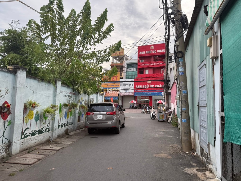 MẶT TIỀN KINH DOANH SPA NGYA TRUNG TÂM CHỢ THỦ ĐỨC 74M2 NHÀ 4 TẦNG ĐANG KINH DOANH SPA - 8 TỶ 700