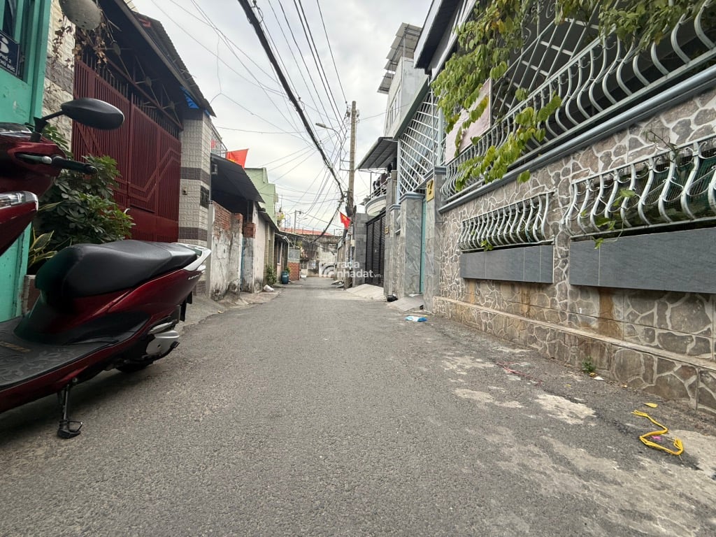 MẶT TIỀN KINH DOANH SPA NGYA TRUNG TÂM CHỢ THỦ ĐỨC 74M2 NHÀ 4 TẦNG ĐANG KINH DOANH SPA - 8 TỶ 700